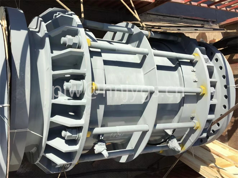 DN1000mm flange is used in large-scale power plant spare parts projects to connect metal bellows exp